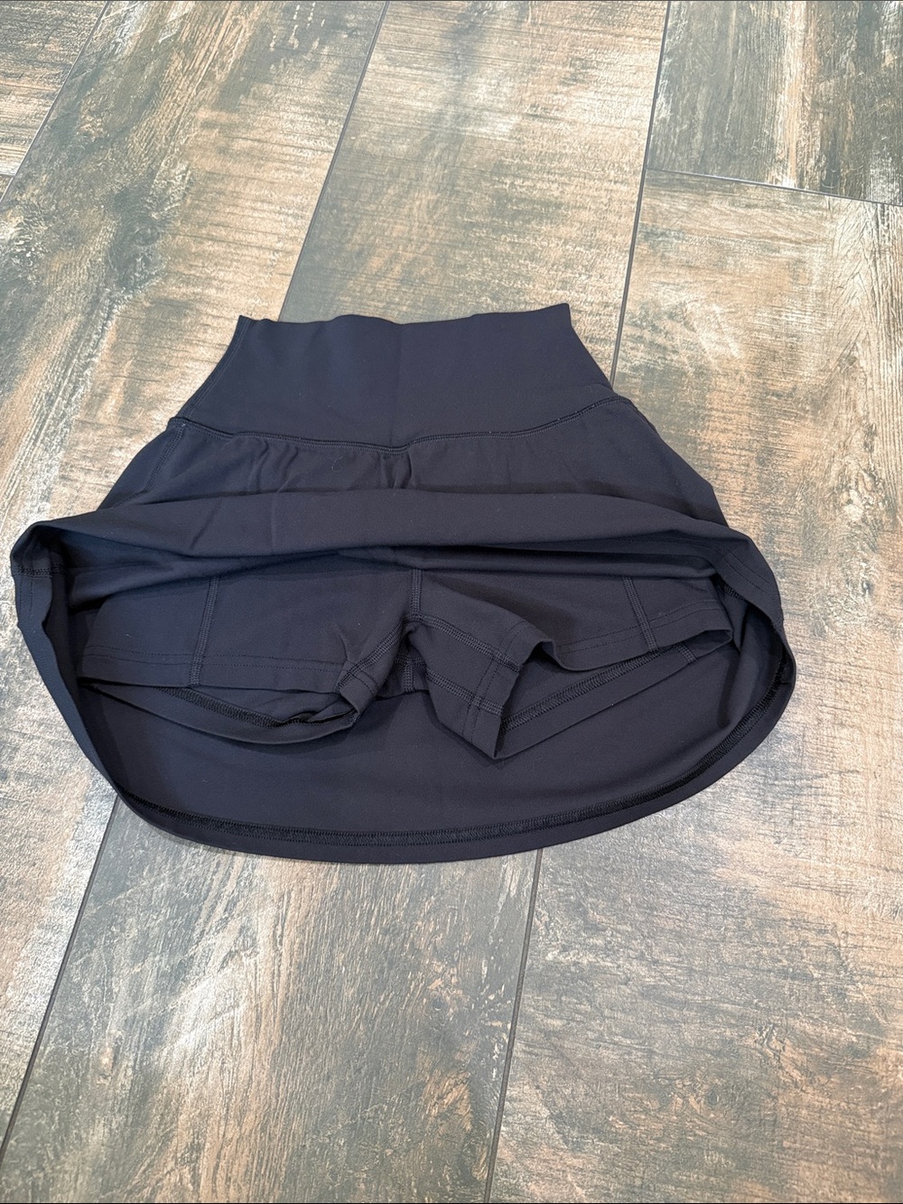 lululemon athletica Black Circle Skirt with High Waist - Picture 3 of 4